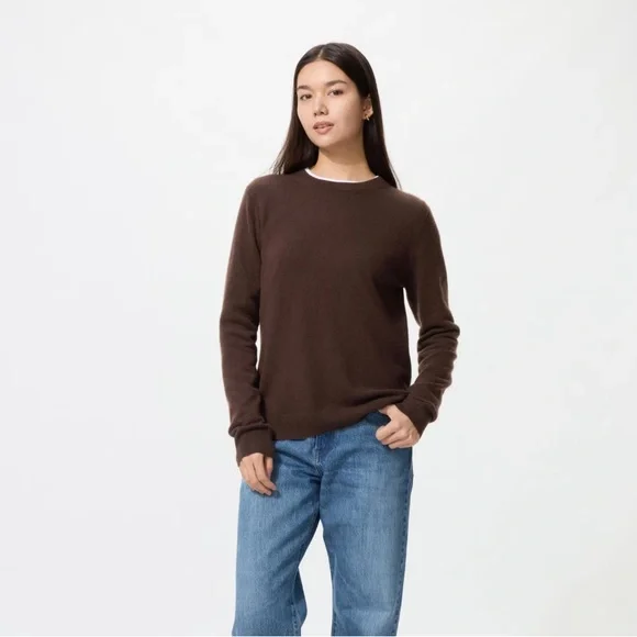 100% cashmere Uniqlo crewneck sweater - Picture 2 of 6